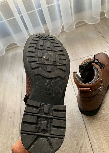 Kahverengi Deri Kürklü Kadın Bot - Görsel 5