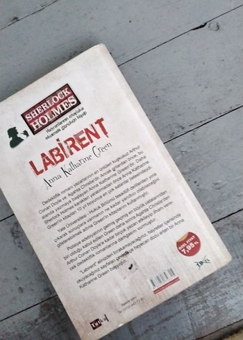 Beden Renk Sherlock Holmes Labirent - Anna Katharine Green