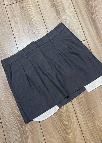 Gri Pilili Mini Etek
