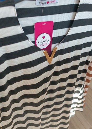 Essos Pink Siyah Beyaz Çizgili Tişört - Görsel 2