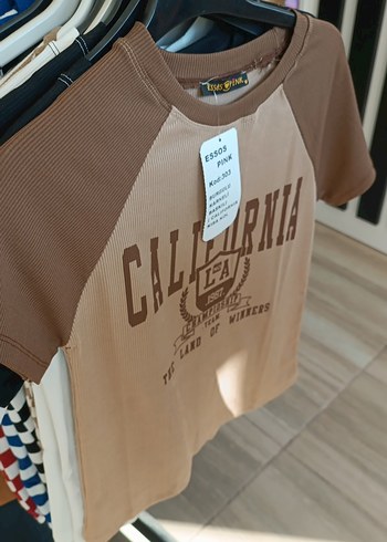 Bej Baskılı Kısa Kollu Tişört - Görsel 2