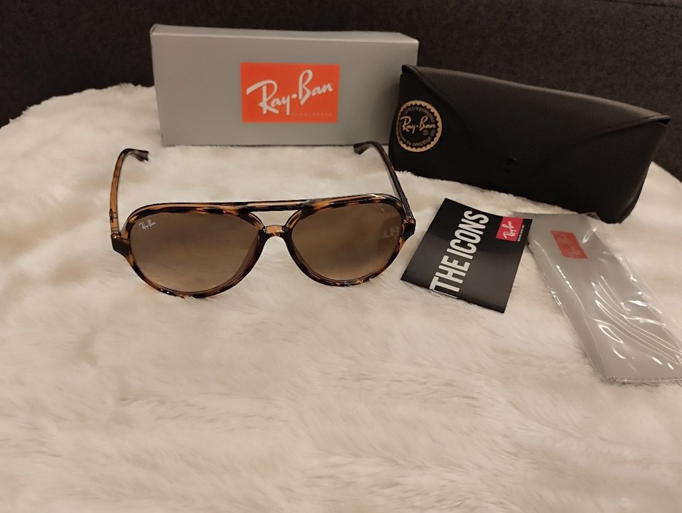 Ray-Ban 4125 Cats 5000 Güneş Gözlüğü - Görsel 2