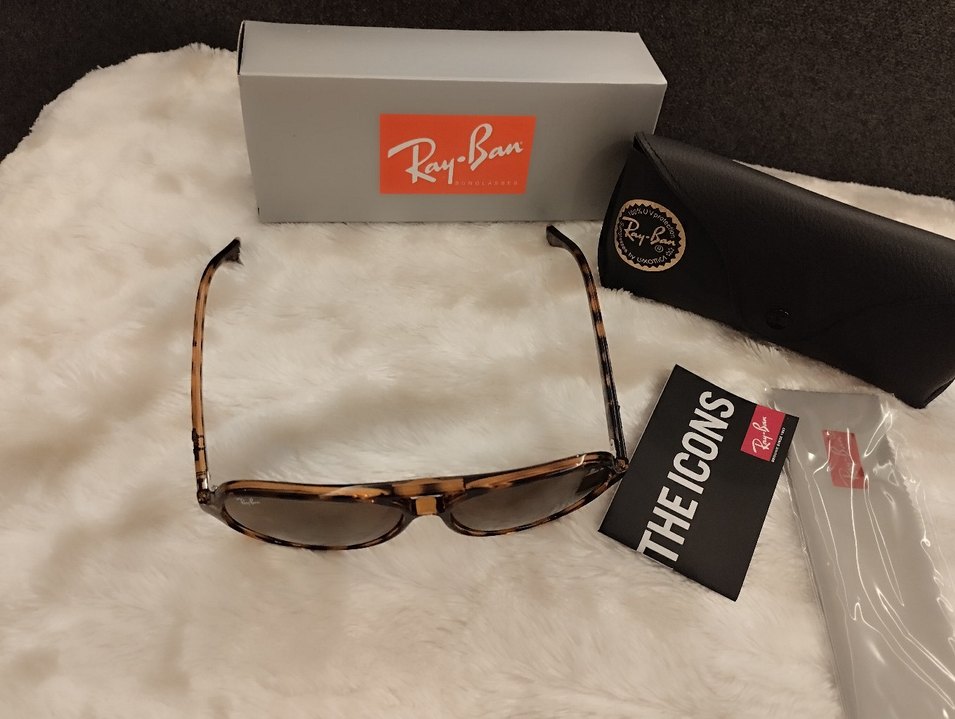 Ray-Ban 4125 Cats 5000 Güneş Gözlüğü - Görsel 3