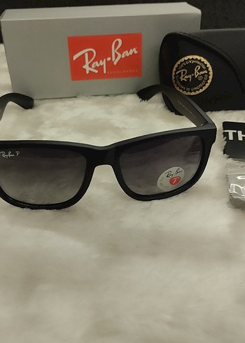 Ray-Ban 4165 Justin polarize Siyah Erkek Güneş Gözlüğü - Görsel 7
