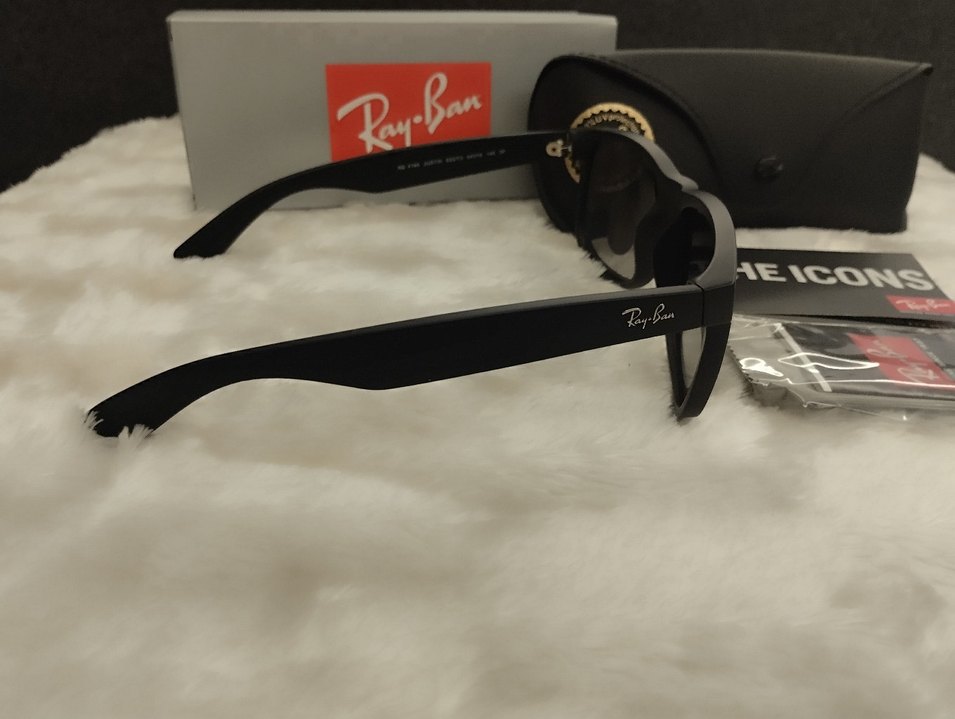 Ray-Ban 4165 Justin polarize Siyah Erkek Güneş Gözlüğü - Görsel 4