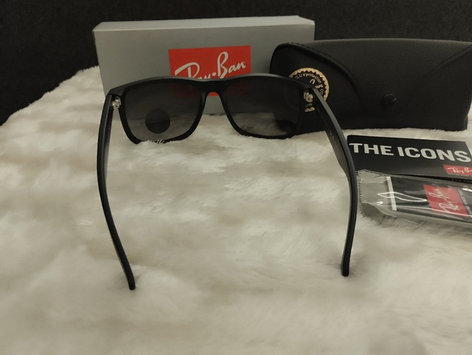 Ray-Ban 4165 Justin polarize Siyah Erkek Güneş Gözlüğü - Görsel 5