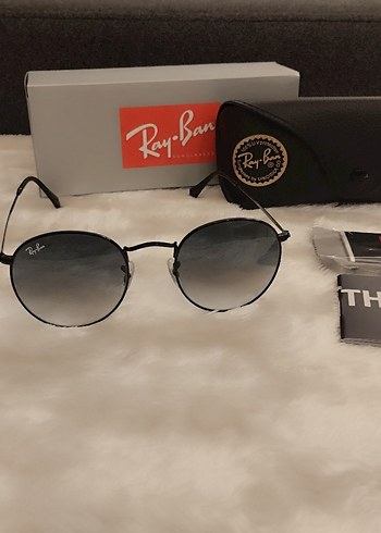 Ray Ban