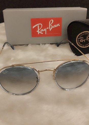 Ray Ban