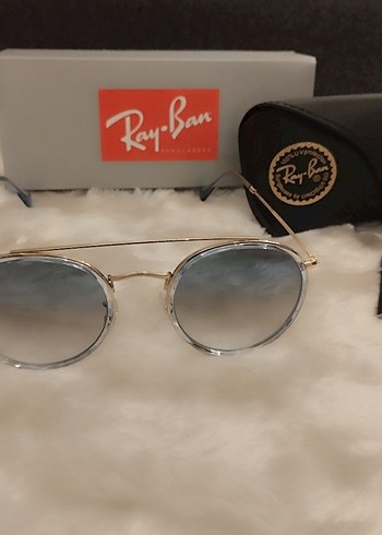 Ray-Ban 3647 Şeffaf Gri Klasik Kadın Gözlüğü - Görsel 2