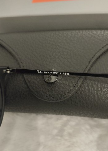 Ray-Ban 4171 Erika Güneş Gözlüğü - Görsel 5