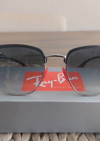 Ray-Ban Ferrari unisex Güneş Gözlüğü - Görsel 2