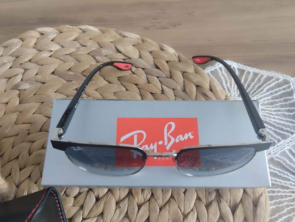 Ray-Ban Ferrari unisex Güneş Gözlüğü - Görsel 3