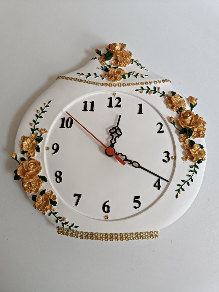 Gri Çiçek Detaylı Beyaz Duvar Saati - Görsel 2