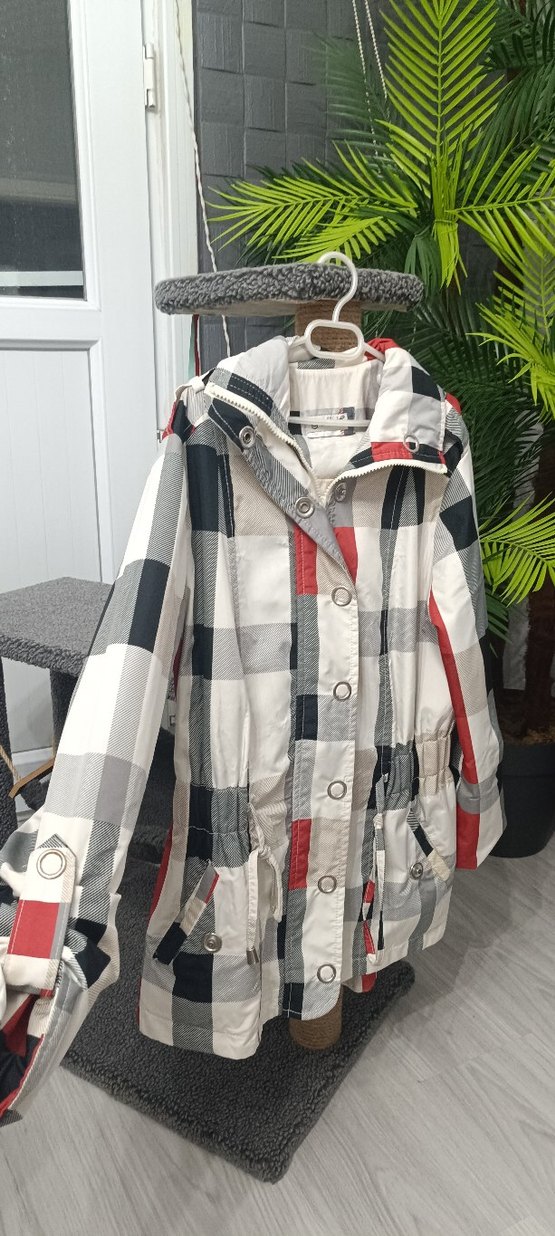 Kadın Kareli Yağmurluk - Görsel 2