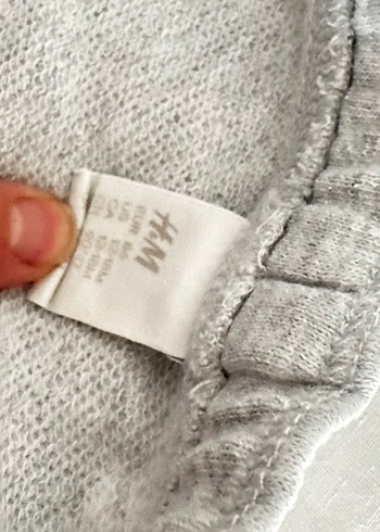 Erkek Gri Rahat Kesim Şort - Görsel 2