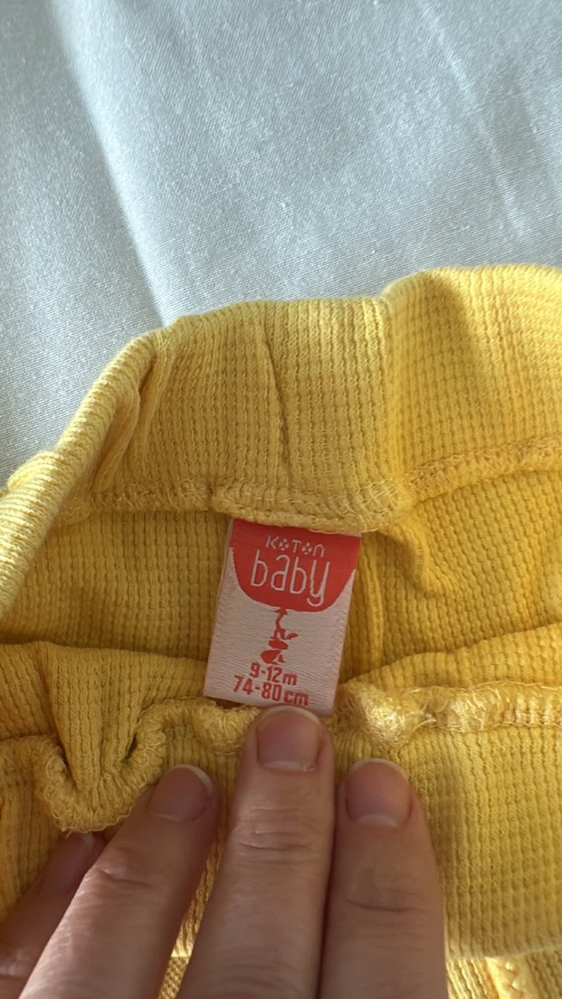 Sarı Örgü  Erkek  Şortu, iki kez giydık - Görsel 2