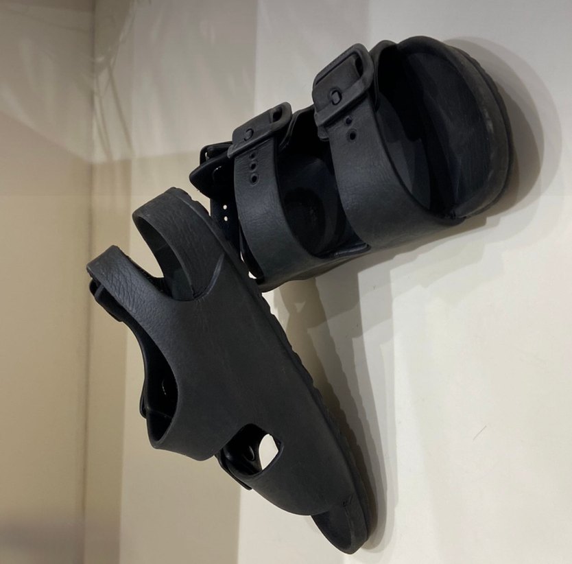 Siyah çocuk Kayışlı Terlik - Görsel 3