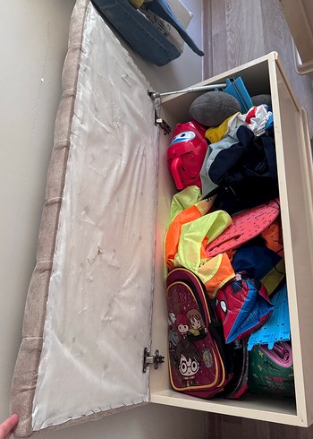 Bej Çocuk sandıklı ve Puf - Görsel 3