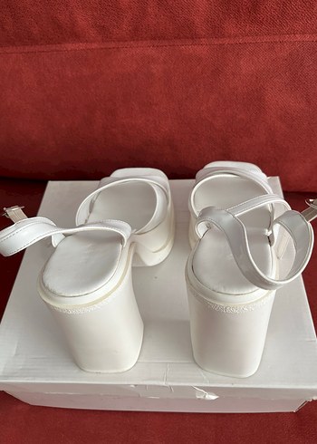 Beyaz Platform Topuklu Kadın Abiye Ayakkabı - Görsel 5