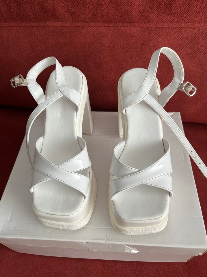 Beyaz Platform Topuklu Kadın Abiye Ayakkabı - Görsel 3