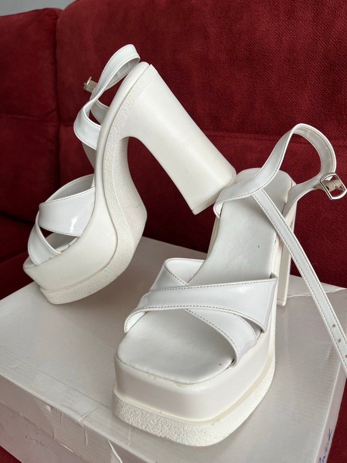 Beyaz Platform Topuklu Kadın Abiye Ayakkabı - Görsel 2