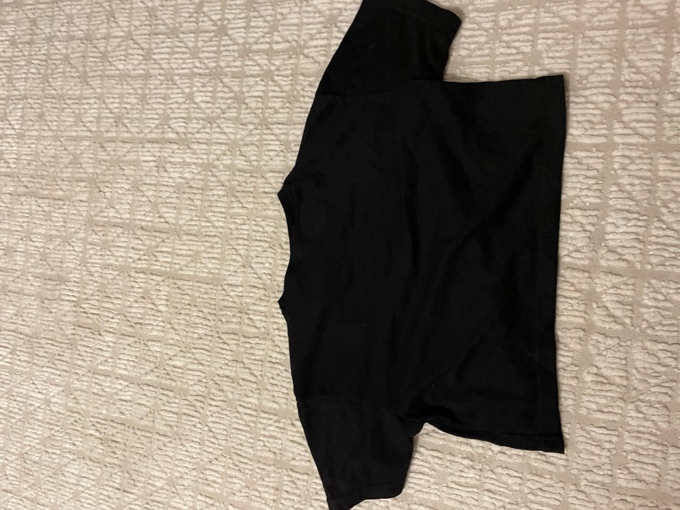 Siyah Kadın Süet Crop Top - Görsel 4