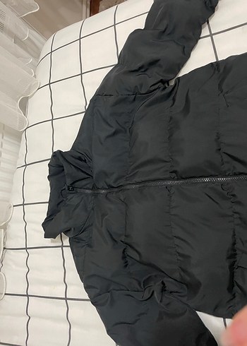 Siyah Fermuarlı Kadın Kış Montu - Görsel 2