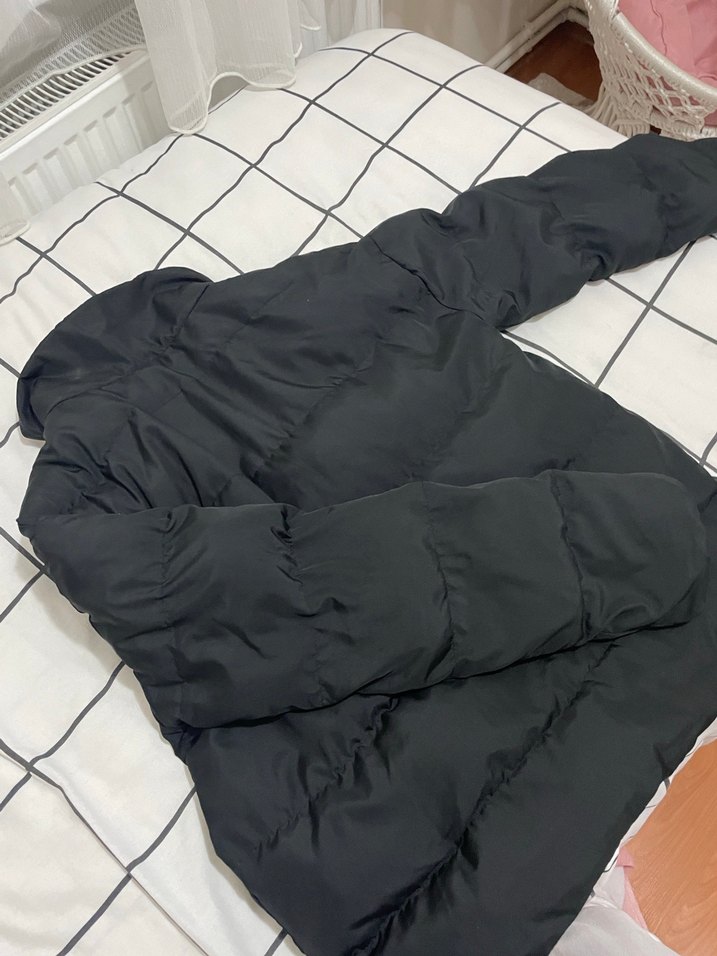 Siyah Fermuarlı Kadın Kış Montu - Görsel 4