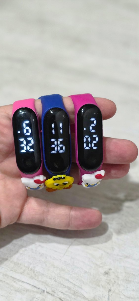 Figürlü Dijital Göstergeli Band - Görsel 3