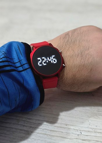 Şık Led Göstergeli Kırmızı Saat  - Görsel 4