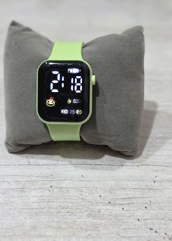 Led Gostergeli Yeşil Saat - Görsel 3