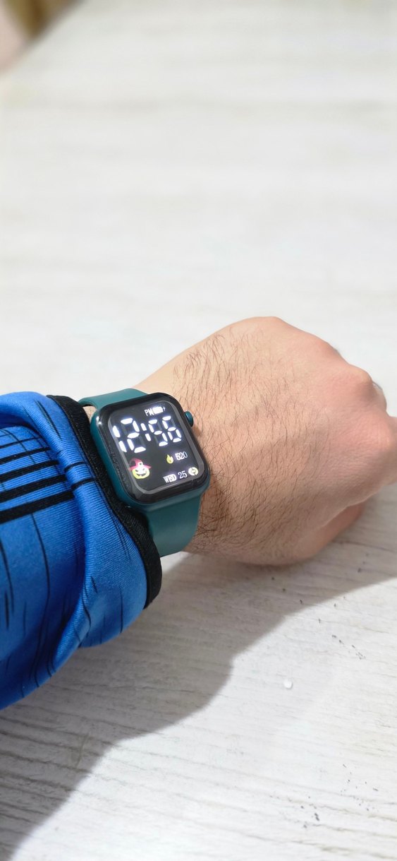 Led Gostergeli Yeşil Saat - Görsel 2