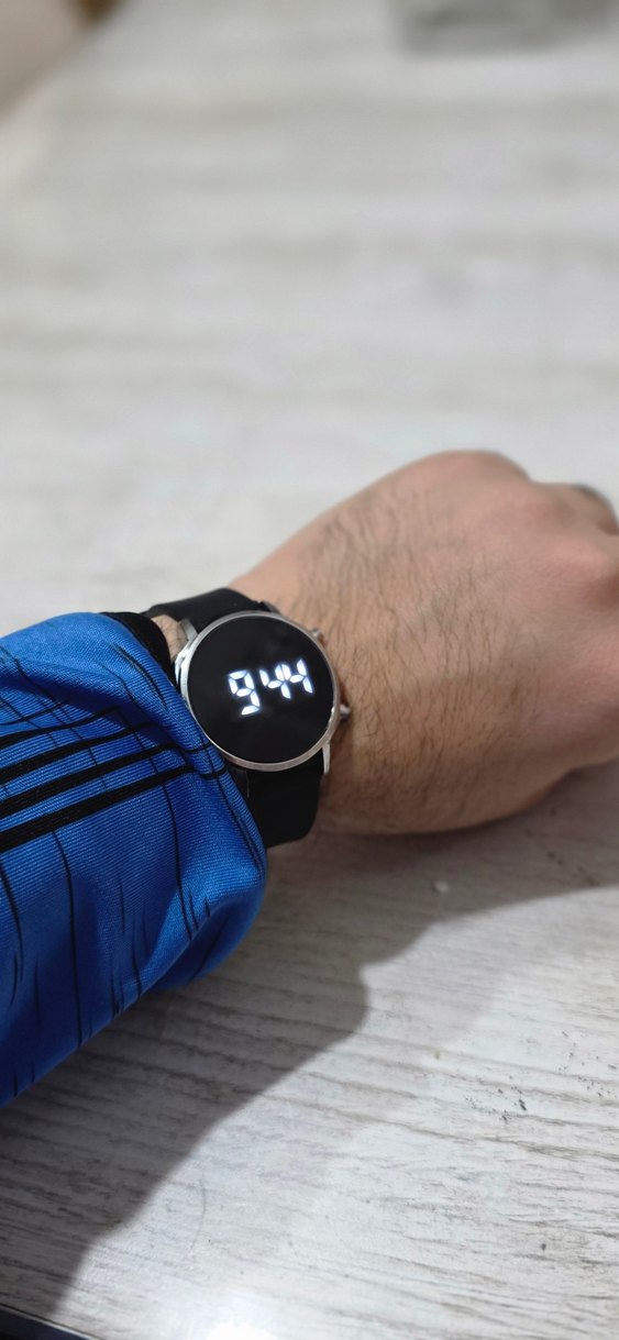 Şık Led Göstergeli Siyah Saat  - Görsel 2