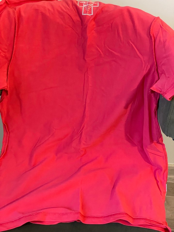 Kısa Kollu Kırmızı Tişörtü - Görsel 2