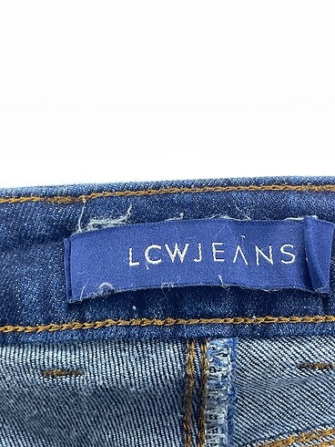 36 Beden çeşitli Renk LC Waikiki Jean / Kot %70 İndirimli.