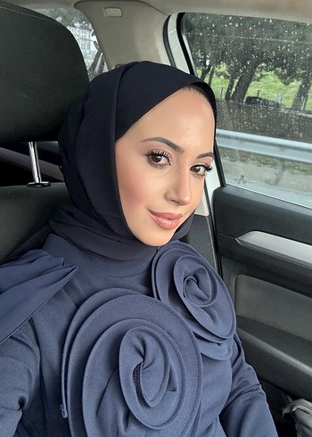 Lacivert hem tesettür hem açık abiye - Görsel 3