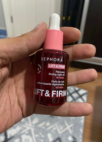 Sephora Lift & Firm Retinol Gece Serumu