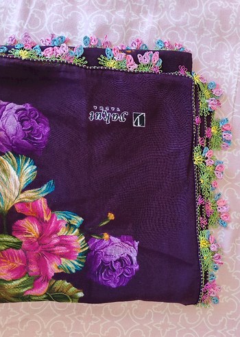 İğne oyası Dantel Kenarlı Mor yakut yazma
