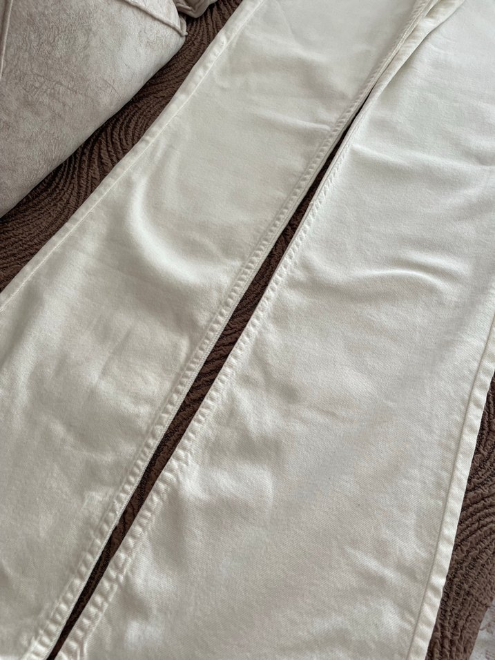 Beyaz renkli Midi Boy Regular Fit Kadın Kot Pantolon PULL&BEAR - Görsel 4