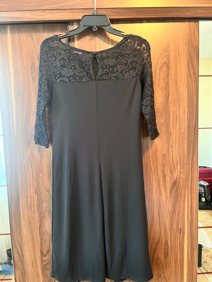 Dantel Detaylı Siyah Midi Elbise - Görsel 2