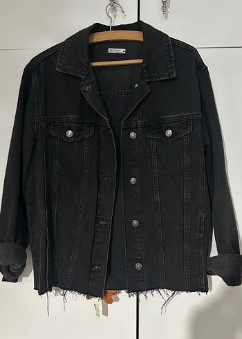 Düğmeli Siyah Kadın Denim Ceket