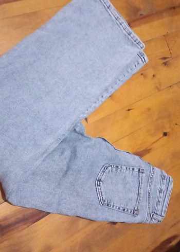 Trendyol & Milla Acik Mavi Rahat Kesim Denim Jean