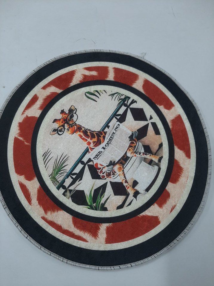 Renkli Zürafa Desenli Yuvarlak banyo paspası - Görsel 3