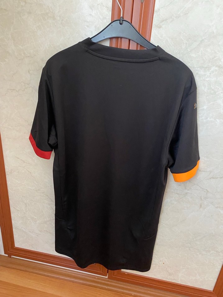 Orijinal Galatasaray forma - Görsel 3