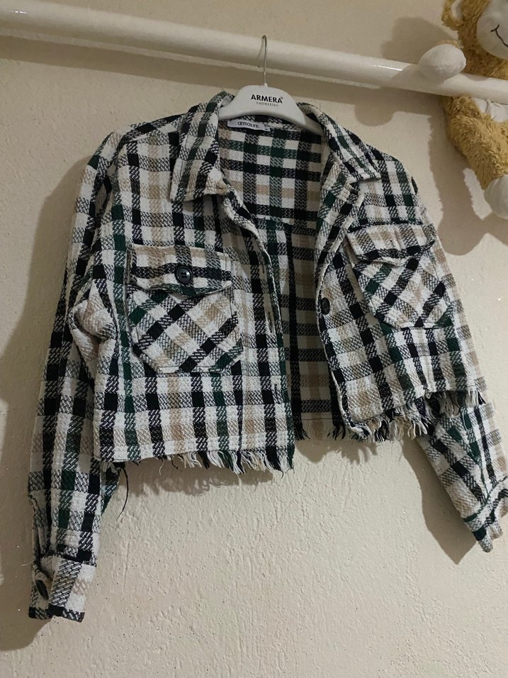 Düğmeli Gri Kareli Kısa Kadın Gömlek - Görsel 3