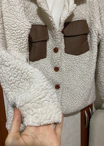 Kahverengi Kürklü Kadın Kısa Mont - Görsel 3