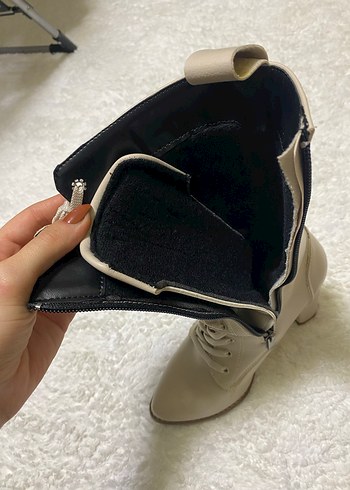 Bej Deri Fermuarlı Kadın Topuklu Bot - Görsel 5