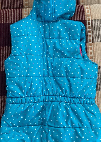 Kız Çocuk Renkli Yıldız Desenli Kapüşonlu Yelek - Görsel 3