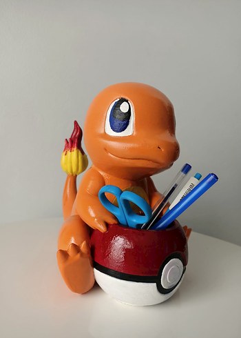 Renkli Charmander Figürlü Kalemlik