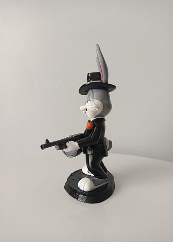 Siyah Takım Elbiseli Bugs Bunny Figürü 20 cm - Görsel 3